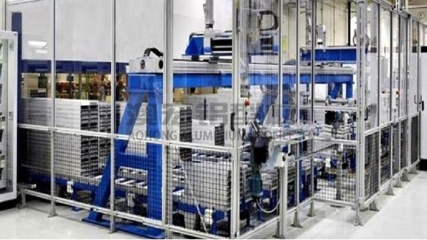 重塑工業(yè)安全邊界：鋁型材圍欄何以成為行業(yè)新標(biāo)桿？